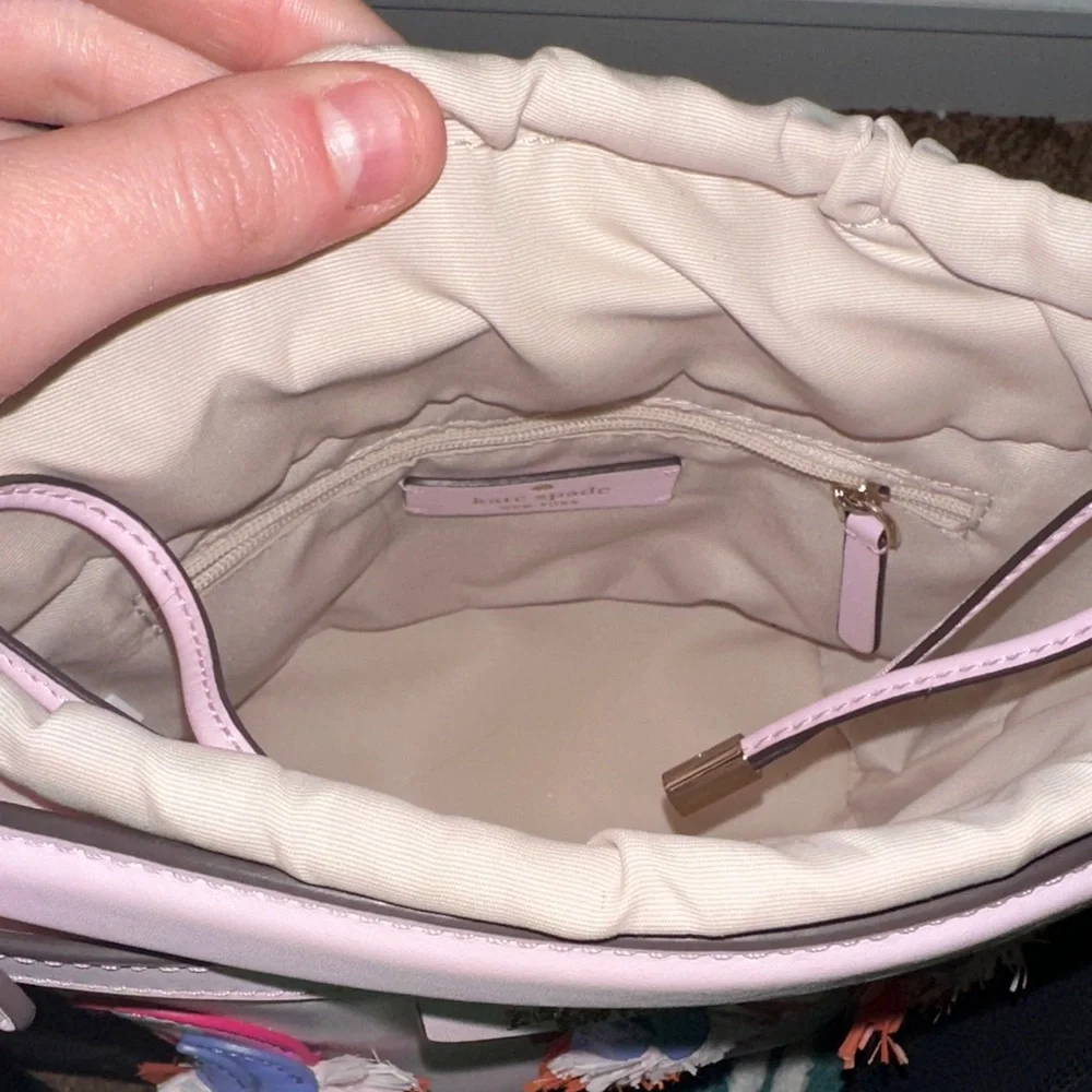 Kate Spade Pink Bag with Parrot Design - Picture 5 of 7